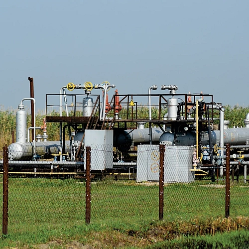 Why Are Oxygen Gas Plants Considered the Backbone of Industrial Operations? - Medical Equipment Blog Shelves Tech Private Limited